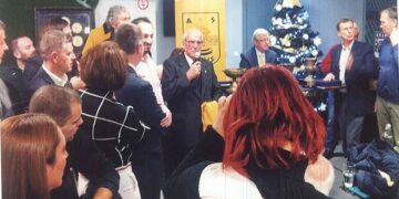 Ο ΑΡΗΣ τίμησε τον Βασίλη Ζεϊμπέκη  – Από τα Παραπολιτικά του Παλμού