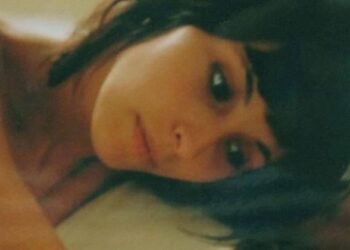 Η Μουσική Γωνιά του Μίλτου Ηλιάδη – Σtella – “Forest”