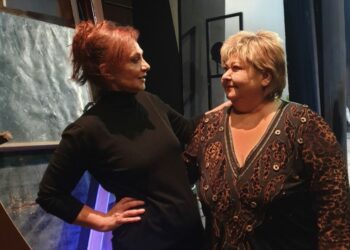 Όταν η Φιλαρέτη Κομνηνού συνάντησε την Καίτη τη Μαζόχα