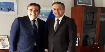 Με τον αντιπρόεδρο της Ευρωπαϊκής Επιτροπής Μ. Σχοινά συναντήθηκε ο Γιώργος Κασαπίδης