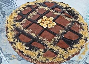 Μαγειρεύοντας με την Αρετή: Τούρτα Φερέρο!