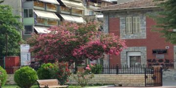 Πολύχρωμη Πτολεμαϊδα – H άλλη Εορδαία –  Ερωτήματα, σκέψεις σε μια περιοχή σε μια πόλη που δικαιούται να επιβιώσει, να βελτιωθεί, να ευ-τυχή-σει! – Των Η. Μάνη και Ε. Μελίδου