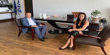 Η ανεργία και  η μεταλιγνιτική περίοδος στο επίκεντρο της συζήτησης του Γιάννη Αντωνιάδη με την υφυπουργό Δόμνα Μιχαηλίδου