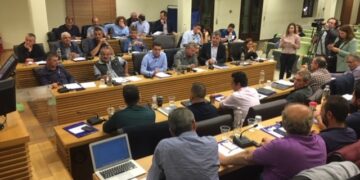 Επίθεση Σημανδράκου σε Ιωαννίδη για όσα συνέβησαν στη συνέλευση της Δημοτικής Κίνησης «Κοζάνη Τόπος Να Ζεις»: «Σας έχει αλλοτριώσει η παραμονή στην εξουσία»