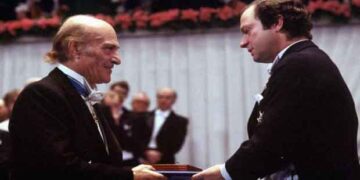 ‘’Μικρό αφιέρωμα στον Οδυσσέα Ελύτη για τα 40 χρόνια από την απονομή του βραβείου Νόμπελ’’, στο Αρχονταρίκι του Ι. Ναού Αγίου Διονυσίου Βελβεντού