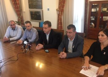 «Κλείνω Ραντεβού με τη Ζωή»- Φωταγώγηση του Δημαρχείου την Παρασκευή και μεγάλη εκδήλωση ενημέρωσης στην Κοζάνη για την πρόληψη του καρκίνου του μαστού