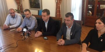 «Κλείνω Ραντεβού με τη Ζωή»- Φωταγώγηση του Δημαρχείου την Παρασκευή και μεγάλη εκδήλωση ενημέρωσης στην Κοζάνη για την πρόληψη του καρκίνου του μαστού