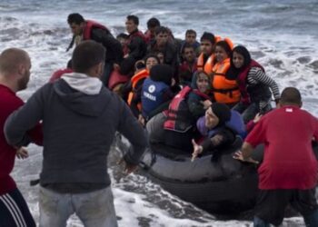 Χρυσοχοΐδης για προσφυγικό: όλοι οι δήμοι της ηπειρωτικής χώρας θα κληθούν να φιλοξενήσουν πρόσφυγες – Δεν θα χρησιμοποιηθούν στρατόπεδα