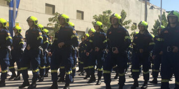 Η παρέλαση των Πυροσβεστών στα Ελευθέρια της Πτολεμαΐδας