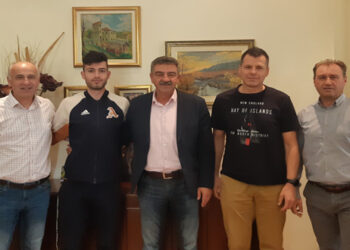 Επίσκεψη του Πρωταθλητή Ευρώπης Μίλτου Τεντόγλου στον Δήμαρχο Γρεβενών