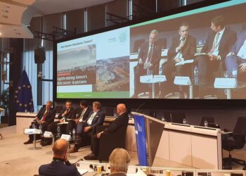 Κασαπίδης από τις Βρυξέλλες: «Πιστεύουμε στο Υδρογόνο, διεκδικούμε ευρωπαϊκά κονδύλια»