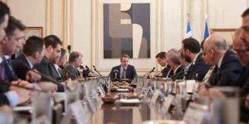 Η αξιοποίηση των κονδυλίων του ΕΣΠΑ στο επίκεντρο της συνάντησης Μητσοτάκη με τους Περιφερειάρχες παρουσία και του Γ. Κασαπίδη