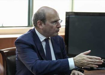 ΔΕΗ: Εγκρίθηκε με 153 ψήφους το νομοσχέδιο για τη διάσωσή της