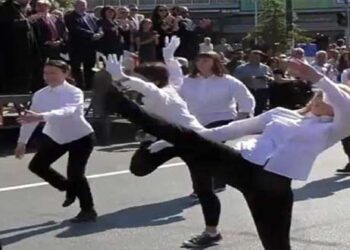 Τα παιδιά της Νιόβης – Γράφει ο Δημήτρης Ζανδές