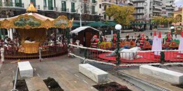 Χριστούγεννα εν δράσει στο Δήμο Κοζάνης – Σε λειτουργία το καρουσέλ και το τρενάκι -VIDEO