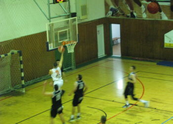 Μπάσκετ: Άνετο πέρασμα της Καστοριάς από την Πτολεμαΐδα