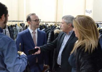 Εμπορικοί επισκέπτες από 17 χώρες στη 2η ημέρα του 4th Fur Shopping Festival