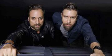 Αυτό είναι το «δίδυμο» των γνωστών τραγουδιστών που θα εμφανιστεί στην κεντρική πλατεία της Κοζάνης για το άναμμα του χριστουγεννιάτικου δέντρου