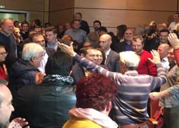 Κοζάνη: Η υποδοχή του Αλέξη Τσίπρα στη Στέγη Ποντιακού Ελληνισμού (φωτο)