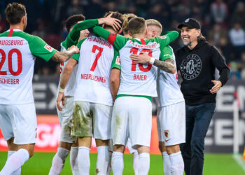 Πέντε φαβορί και η Άουγκσμπουργκ