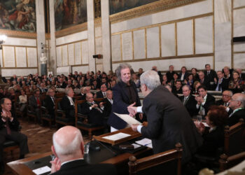 Βραβείο Ακαδημίας Αθηνών στον Βαγγέλη Νικόπουλο για το έργο του «Γρεβενά 1912-1940. Φωτογραφικά ντοκουμέντα και τεκμήρια» – Γράφει ο Χαρίτων Καρανάσιος