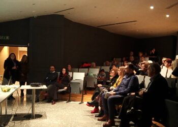 Κοζάνη:  Με επιτυχία η ομιλία «Αναγνώσματα Λόγου και Εικόνας» της Πέλλης Μάστορα και τα εγκαίνια της έκθεσης εικαστικών έργων του Χρήστου Κούντουρα