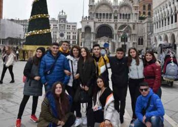 Το 8ο Γυμνάσιο Κοζάνης  στο 6ο Μαθητικό Ευρωπαϊκό Συνέδριο