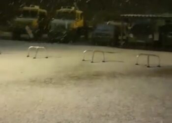 Τα πρώτα χιόνια ήρθαν – Εικόνες 5 το πρωί από το ορυχείο Νοτίου Πεδίου της ΔΕΗ