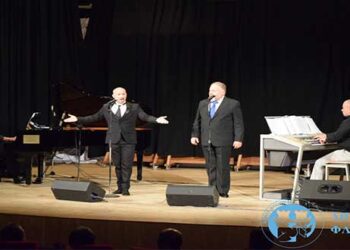 Φλώρινα: Με επιτυχία πραγματοποιήθηκε η μουσική παράσταση «From Broadway to Hollywood… in XMAS mood…»