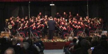 Εντυπωσίασε και συγκίνησε η χριστουγεννιάτικη συναυλία της Φιλαρμονικής του Δήμου Εορδαίας “Αριστοτέλης ” ,που ήταν αφιερωμένη στον Εκλιπόντα Επιστήμονα και Αυτοδιοικητικό Χρήστο Κατσίνα