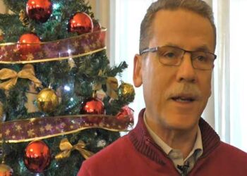 Πρωτοχρονιάτικα κάλαντα από την Πανδώρα και ευχές από το Δήμαρχο Κοζάνης – ΔΕΙΤΕ ΒΙΝΤΕΟ