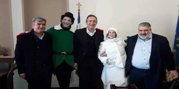 Πρωτοχρονιάτικα κάλαντα και ευχές στον Δήμαρχο Εορδαίας, Π. Πλακεντά – BINTEΟ ΚΑΙ ΦΩΤΟΓΡΑΦΙΕΣ