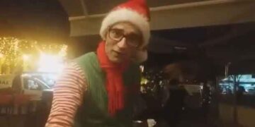 Το ξωτικό ΜΑΚΑΡΟΝΗΣ καλεί τον κόσμο στην εορταστική εκδήλωση της Πτολεμαΐδας (video)