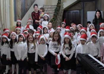 Χριστουγεννιάτικες μελωδίες στο Δημοτικό Ωδείο Κοζάνης