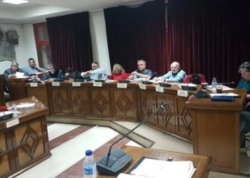 Τροποποιείται ο κανονισμός λειτουργίας των κοινοχρήστων χώρων στο Δήμο Εορδαίας – Επιτρέπει να τοποθετηθούν ανεμοθραύστες στα καταστήματα