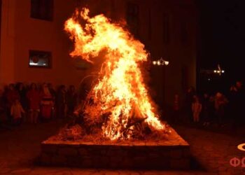 Συνεχίστηκαν οι εκδηλώσεις «Χριστουγεννιάτικες Φωτιές στη Φλώρινα»
