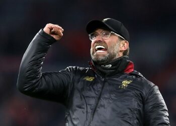 Όταν λείπει η γάτα!