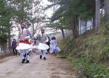 Μωμόγεροι στο Καρυοχώρι Εορδαίας! (VIDEO)