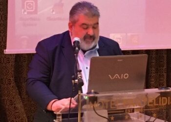 Παναγιώτης Πλακεντάς: «Αν το νέο ΕΣΕΚ δεν είναι δώρο στο λόμπι του φυσικού αερίου τότε τι είναι;»- Ξεκίνησε η ημερίδα του Δήμου Εορδαίας για το ενεργειακό μέλλον της Δυτικής Μακεδονίας