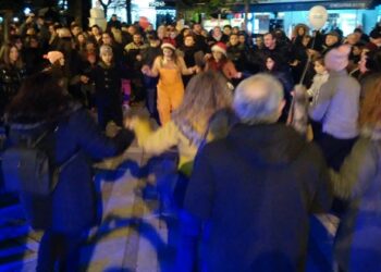 Ταξίδι στη χώρα του χαμόγελου – Γράφει ο Μάξιμος Κωνσταντινίδης