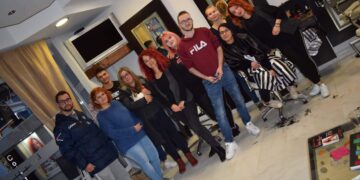 Εκπαιδευτική εκδρομή για τους μαθητές και τις μαθήτριες του ΕΠΑΣ ΟΑΕΔ μαθητείας Κοζάνης τμήματος κομμωτικής