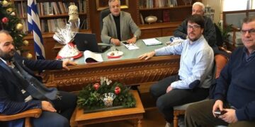 Τα μέλη της Εθνικής Ομοσπονδίας Χάντμπολ υποδέχθηκε ο αντιπεριφερειάρχης Γ. Τσιούμαρης (video)