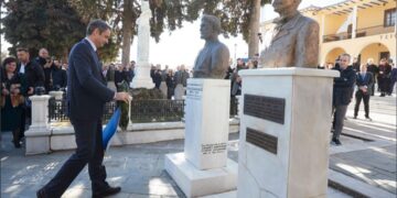 Η συγκινητική αναφορά του Κυριάκου Μητσοτάκη από τη Σιάτιστα για τον παππού του: Με συνδέουν πολλά με αυτά τα μέρη”