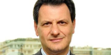 Ο Θεόδωρος Σκυλακάκης στα γραφεία του “ΠΑΛΜΟΥ” – Από τα Παραπολιτικά του Παλμού 27/02/2019