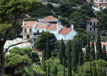 Διορία 40 ημερών για τακτοποίηση αυθαιρέτων με έκπτωση – Έρχονται πρόστιμα και κατεδαφίσεις