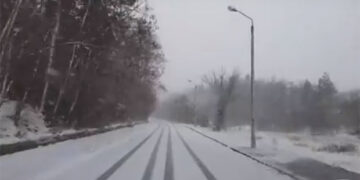 Οδηγώντας στο χιόνι στα ορεινά Γρεβενά! Θα τη ζηλέψετε αυτή τη διαδρομή!