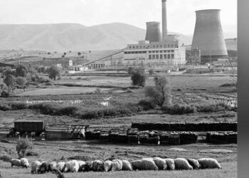 Αποχαιρετώντας τη ΔΕΗ που ξέραμε (από το Insider.gr)