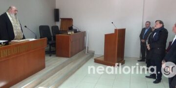 Σε δημόσια μετάνοια κάλεσε ιερέας τον Κ. Σέλτσα – Ο ιερέας έχει δείξει δείγματα τραμπουκισμού, απάντησε ο βουλευτής (video)