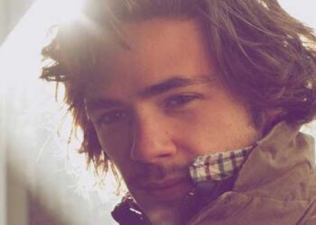 Η Μουσική Γωνιά του Μίλτου Ηλιάδη στο e-ptolemeos.gr – Jack Savoretti – Candlelight