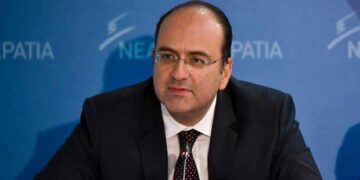 Κοπή βασιλόπιτας της ΝΟΔΕ Γρεβενών με ομιλητή τον Μακάριο Λαζαρίδη